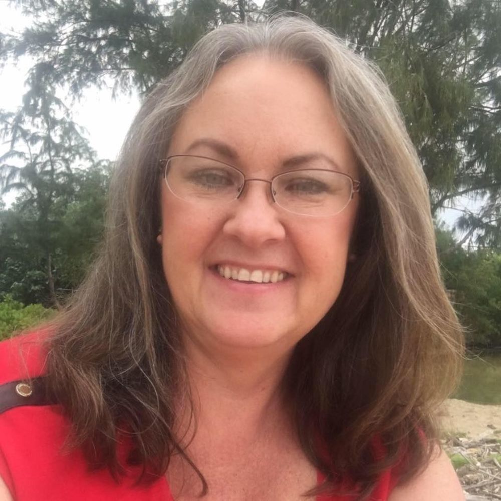 Meet your Posher, Julie